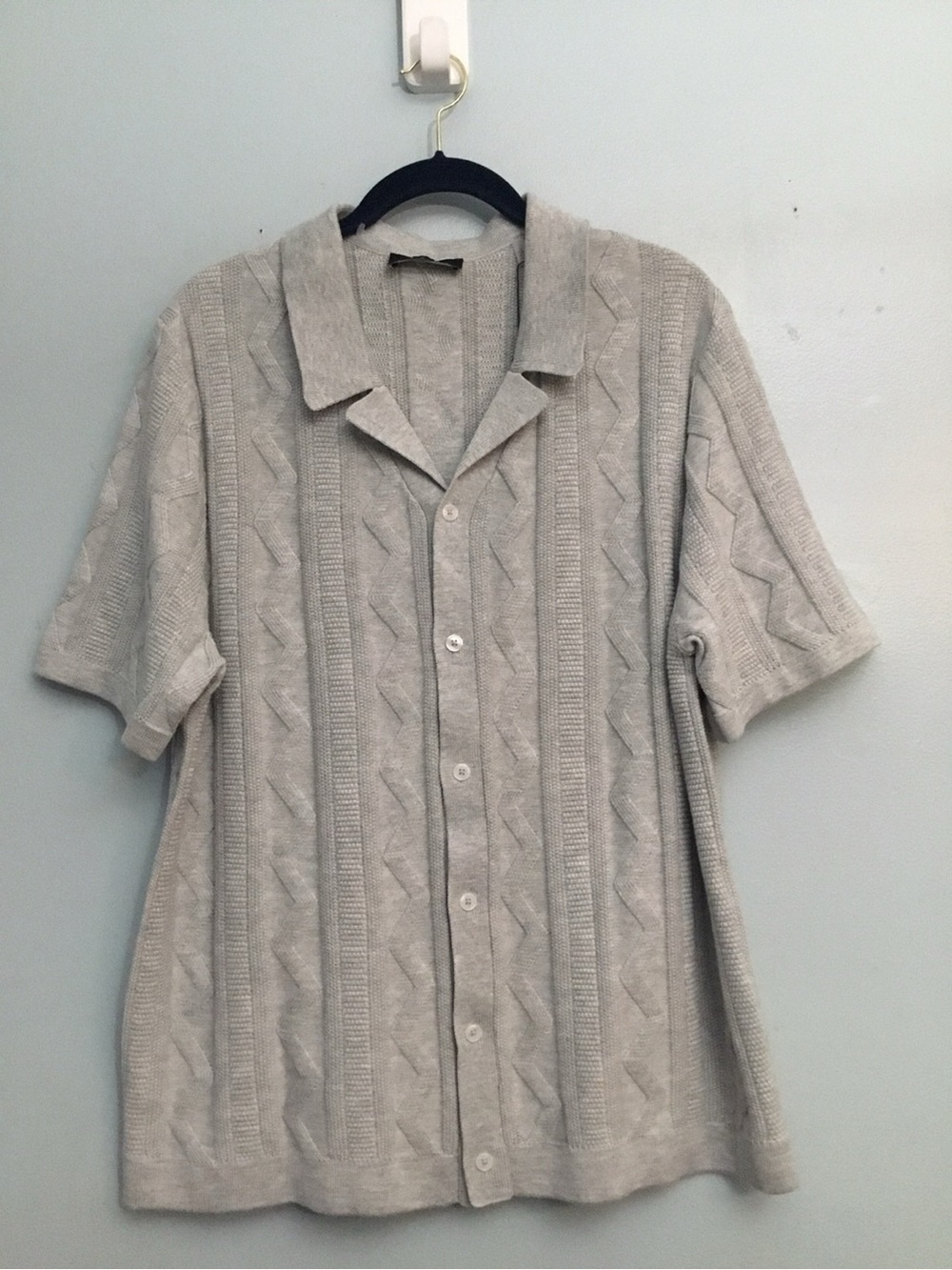 Elie Tahari top size XL